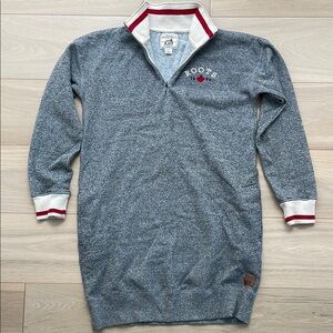 Roots Gray V-Neck Sweatshirt with Sporty Trim